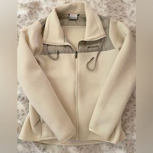 NWOT Women’s Columbia Jacket.